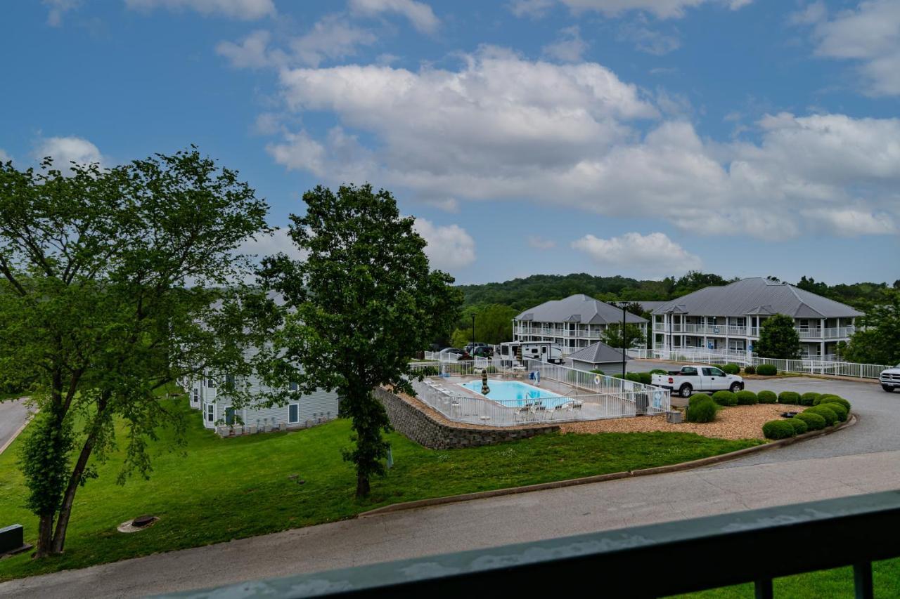 Hollowed Branch Hideaway Condo Branson Exterior photo